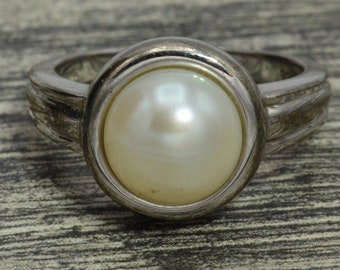 Anillo de plata de ley y perlas