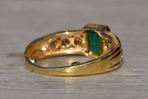 Ladies 18K Emerald and Diamond Ring - image 4