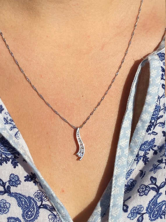 Journey necklace 2024 white gold