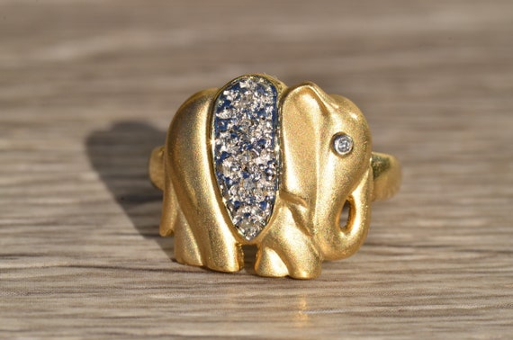 Signed 14K Gold and Diamond Elephant Ring - image 6