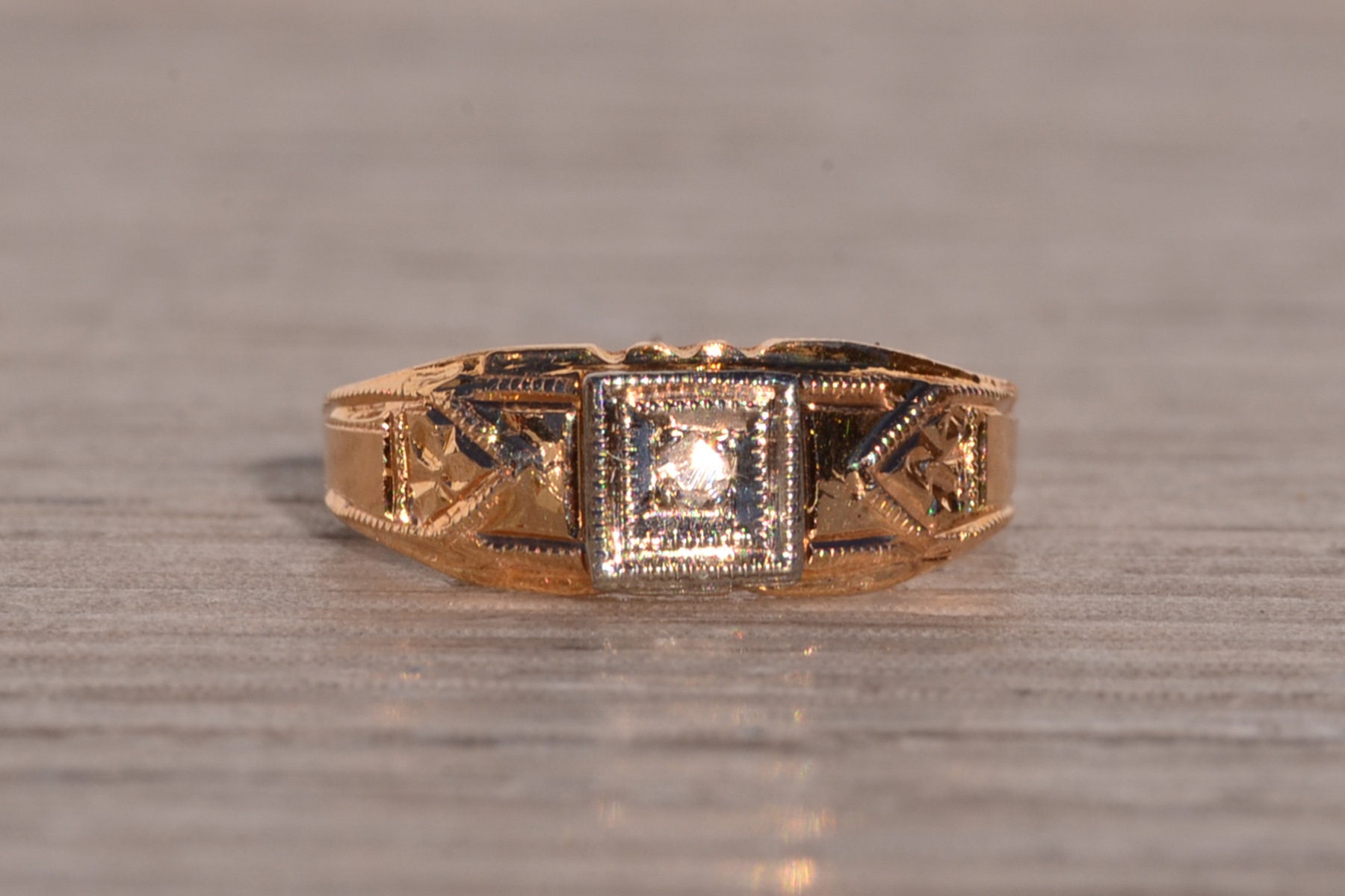 Paparazzi VINTAGE VAULT Paparazzi VINTAGE VAULT