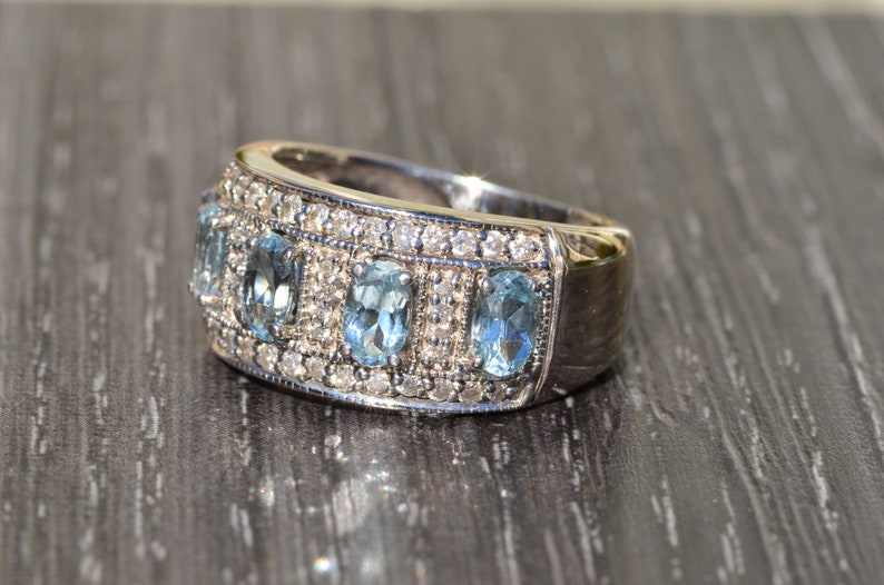 Vintage Aquamarine and Diamond Band in White Gold image 5