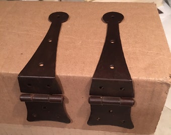Large Standard 16 gauge Folded Outside Mount (cranked) half strap hinges.