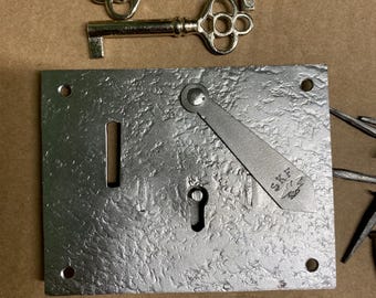 18th CenturyAntique Reproduction A4 Trunk Chest Box Hasp Lock with Key and forged head nails