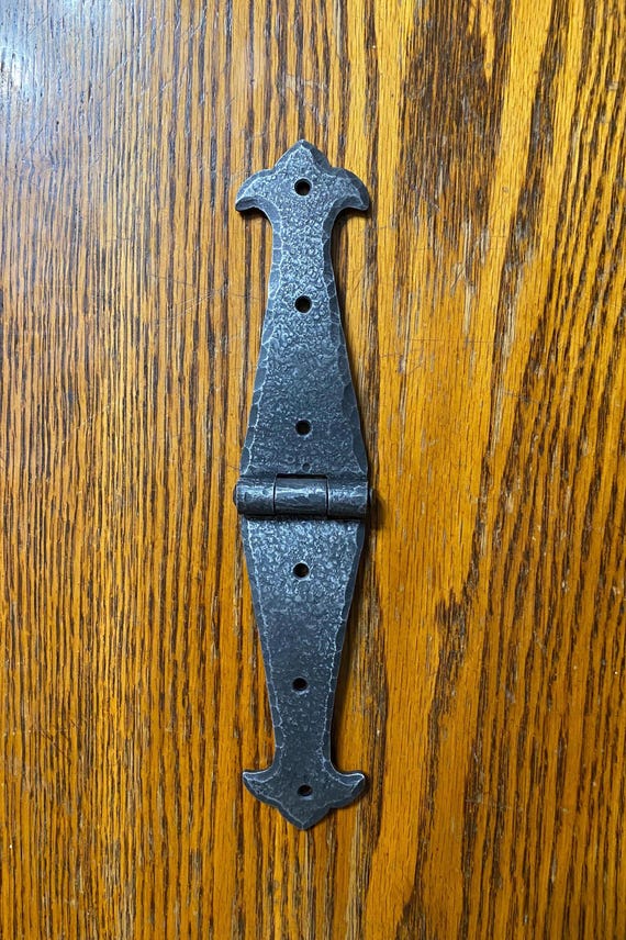 Whiskey Wine Barrel Fleur de lis heavy 11Ga strap Hinge