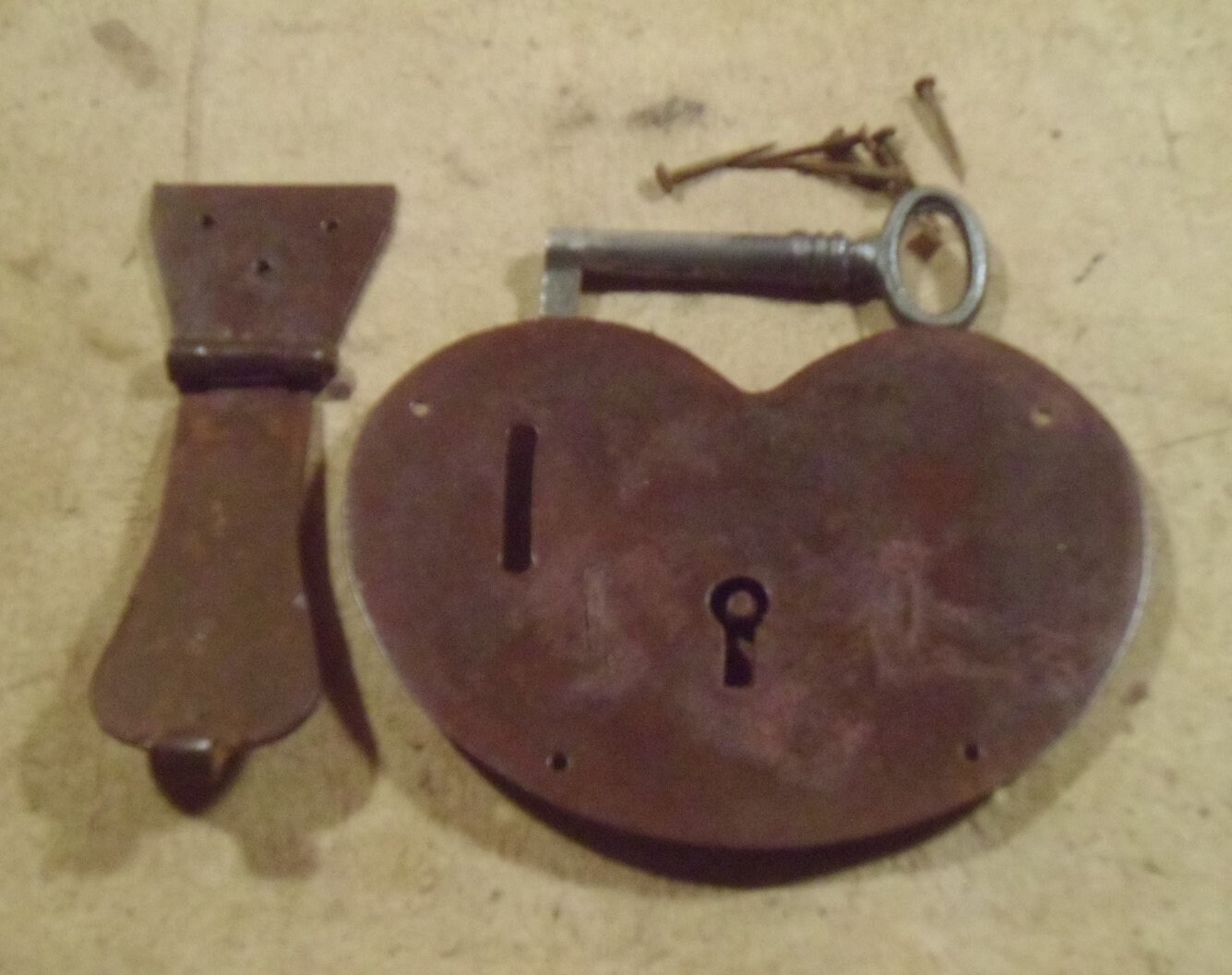 18th Century Style Antique Reproduction Trunk/Chest Hasp Lock with Iron Key