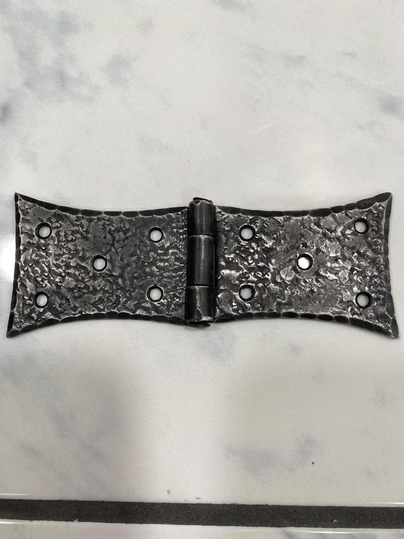 Long Point Butterfly Hinges