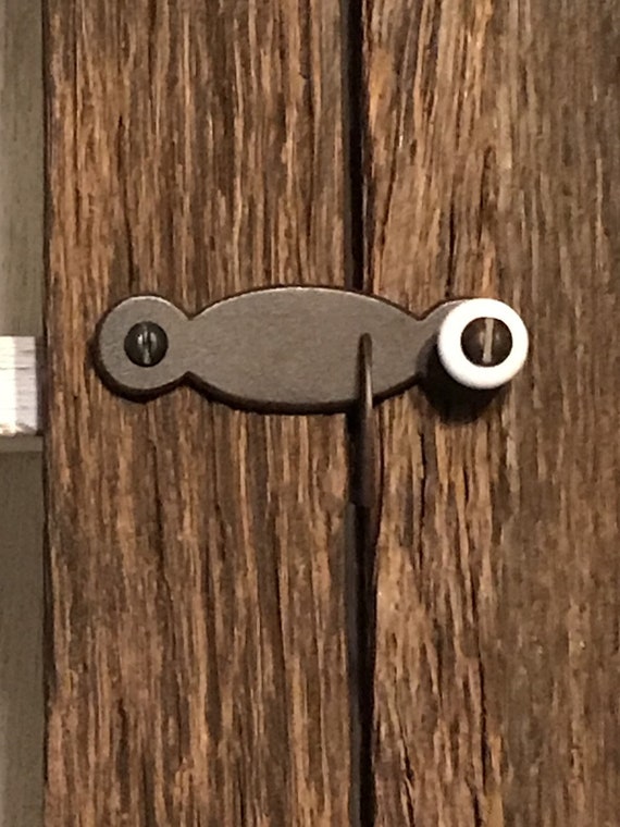 Early American Style Cabinet Latch with Porcelain Knob