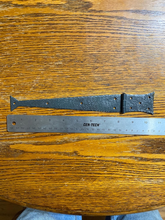 18th century style Straight line half strap hinges