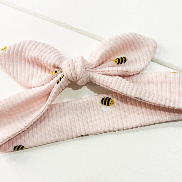 Baby Toddler Tie-On Bow Pink Bees, Spring Baby Headband, Summer Baby Shower Gift, Newborn Baby Girl Outfit