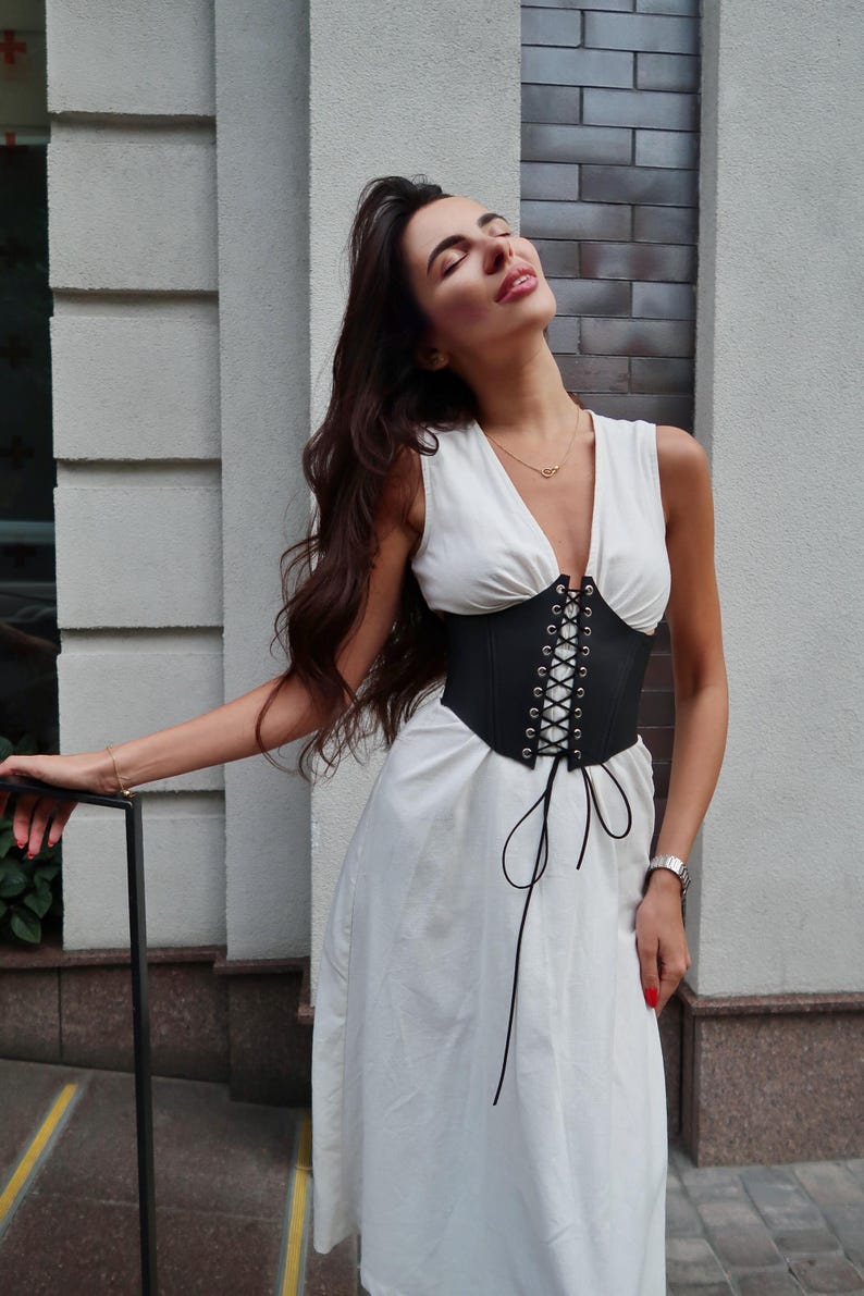 Corset Belt Underbust Waist Cincher Belt Genuine Leather Handcrafted front lacing image 6