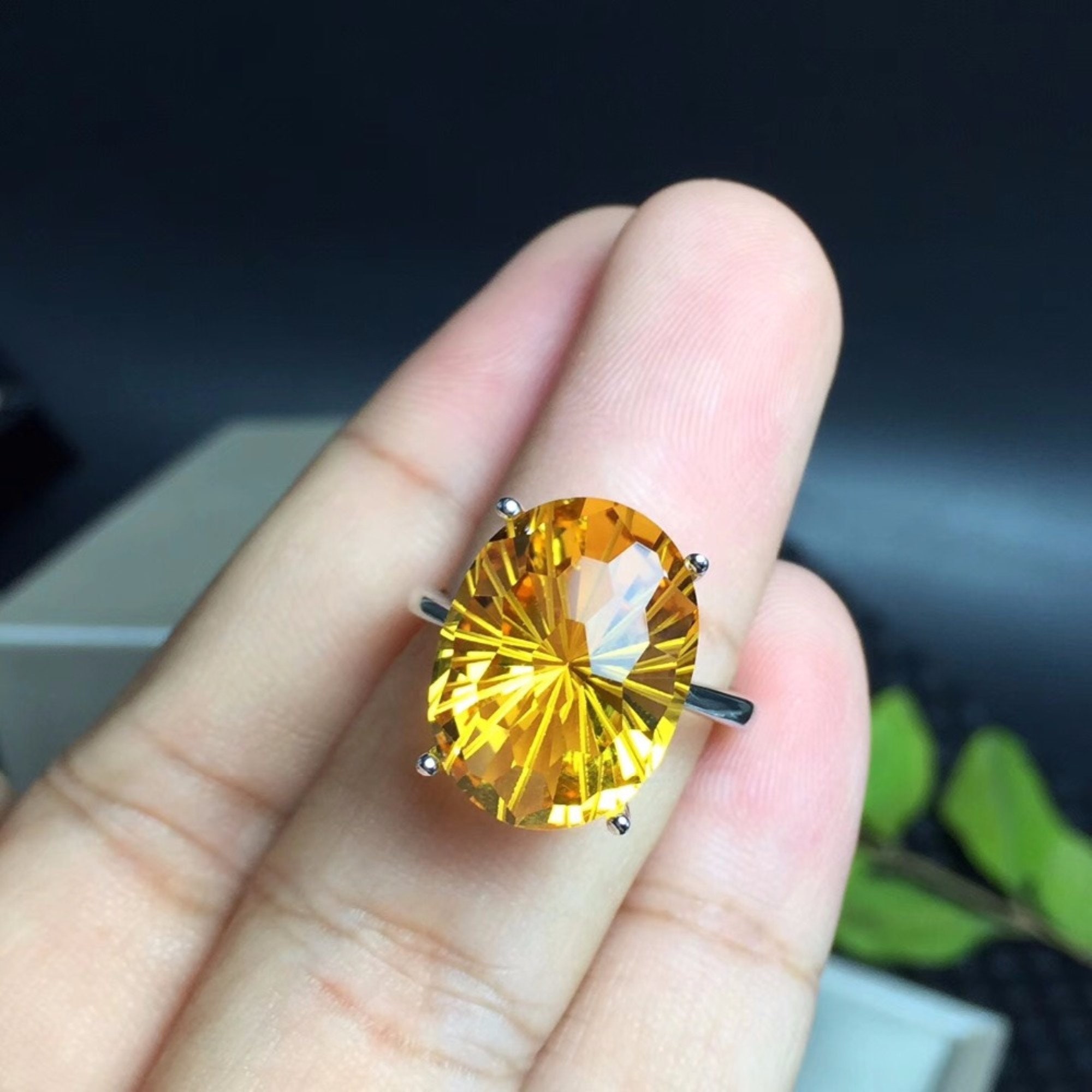 Natural Brazilian Citrine Engagement Ring for Women 10ct Oval
