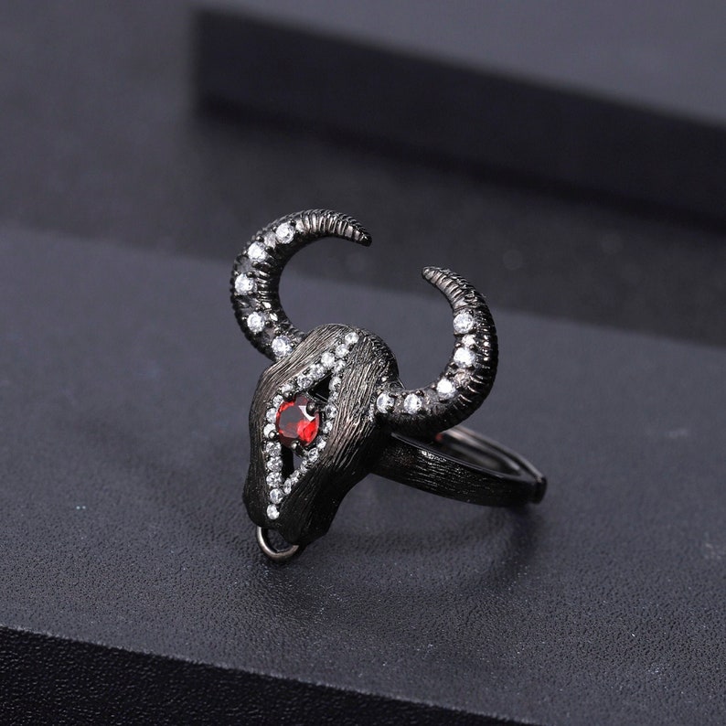 Halloween Skeleton Birthstone Ring 925 Sterling Silver Black Ring Dainty Garnet Gothic Punk Ring Bull Skull Adjustable Rings For Women
