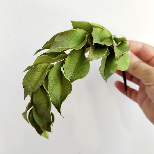 Greenery bay leaves head piece for woodland fairy, elven headdress for botanical hairstyle, fall leaf for up do evergreen headpiece