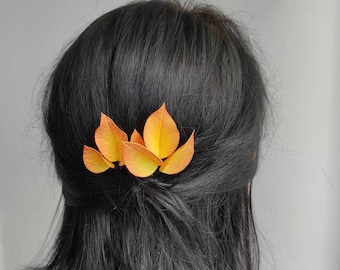 Fall leaf hair accessory for autumn wedding, bridal hairpiece leaves for rustic wedding, autumn leaves hair pin (set of 2), fall leaves hair