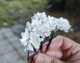 Gypsophila hair pins for bridal hairdo, babies breath pin for bride and the mothers of the bride, wedding hair flowers for bride