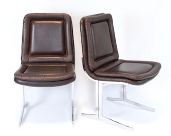 Arturo e Lino, Vintage Space Age Burgundy Chairs, Set of 2, Italy, 1970s