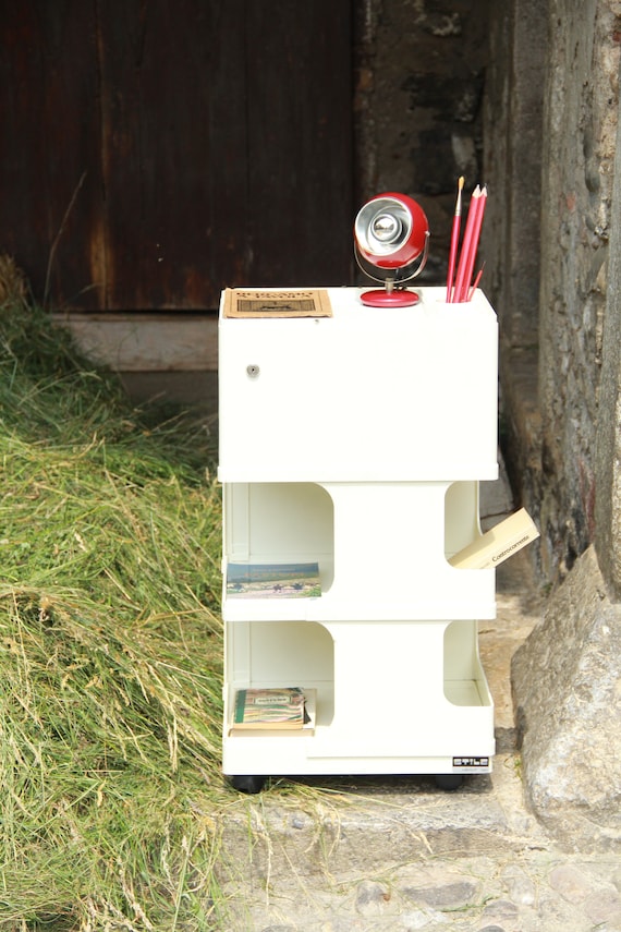 送料込み！ビンテージNEOLT ネオルトsuper style ワゴン イエロー 送料込み！ビンテージNEOLT ネオルトsuper style ワゴン イエロー 送料