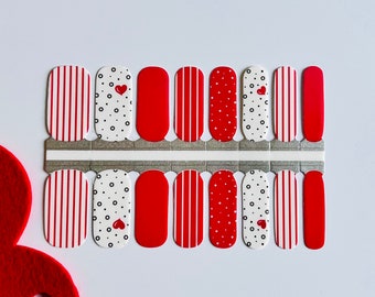 Heart Bubbles Nail Wraps, Valentines nails, Heart nails, valentine nail wraps, Pink nail wraps, Galentines Day