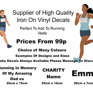 Peut inclure: Autocollants en vinyle thermocollants pour dossards de course à pied. Les autocollants sont disponibles dans une variété de couleurs et de motifs. L'image montre deux coureurs, l'un avec un autocollant qui dit "Running in Memory of My Amazing Dad xx" et l'autre avec un autocollant qui dit "Charity Name Emma".
