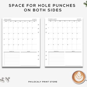 Puede incluir: P&aacute;ginas de calendario imprimibles para enero y febrero de 2025. Cada p&aacute;gina tiene una cuadr&iacute;cula de calendario mensual, espacio para prioridades y notas, y un encabezado que dice "SPACE FOR HOLE PUNCHES ON BOTH SIDES".