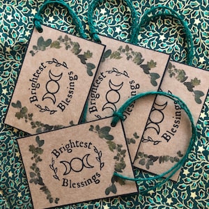 Étiquette cadeau fabriquée à la main timbre unique art détail qualité Kraft carte chaîne pack de quatre cadeaux de Noël triple lune bénédictions les plus brillantes