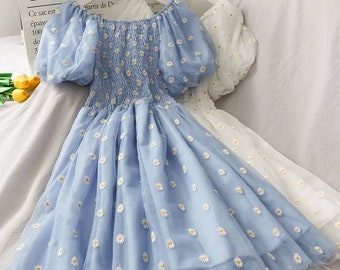 a cute dress