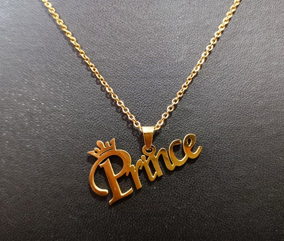 Pendant set with name deals