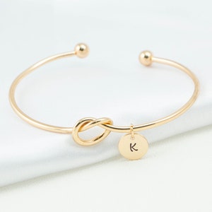 Knot bracelet, initial bracelet, personalized  bracelet , gift for mom, Grandmother gift, Bridesmaids gifts, Friendship bracelet