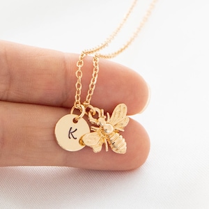Personalised bee necklace deals