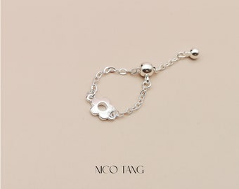 925 Silver Soft Adjustable Flower Ring, Chain Ring with Simple Flower Charm