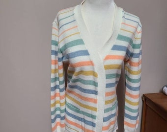 Size medium / Vintage cardigan, 1970s cardigan, striped, pastel, boho, hippie, pockets, grandpa sweater, 70s