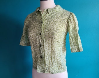 size small/ Vintage 1950s blouse, peter pan collar, floral, green, olive, mod, pinup, rockabilly, 50s, women's, button down