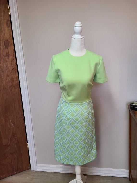 Size medium  / Vintage dress, pastel, 1960s dress… - image 1