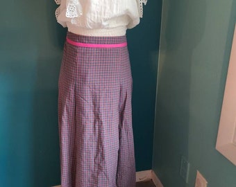 Size large/ Size XL, Vintage 1980s plaid skirt, volup vintage, pleated, midi skirt, cottagecore, size 16