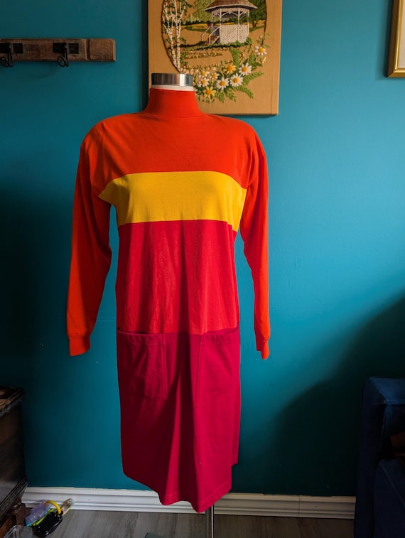 Women's Vintage 80s 90s colorblock turtleneck dress with pockets size medium