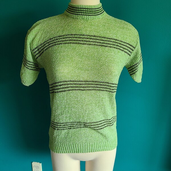 Size medium/ Vintage short sleeve sweater, vintage knit blouse, 1960s top, 1970s top, mock neck, boucle, spring green, mod