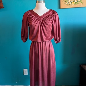 Womens Vintage 1970s 70s Burgundy Dress Disco Metallic Size Medium V neck a line