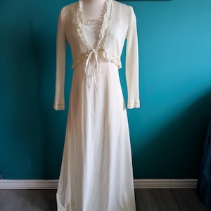 Women&#39;s vintage white maxi dress crochet lace trim bachelorette bridal size small