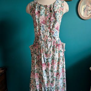Women&#39;s Vintage  90s button front rayon floral dress size medium large tie back