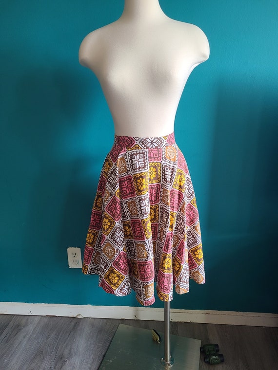 Womens vintage skirt, 60s skirt, patchwork, quilt… - image 1