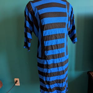 Vintage 80s Byer Too! sweater dress striped midi drop waist low back dolman sleeve cobalt black