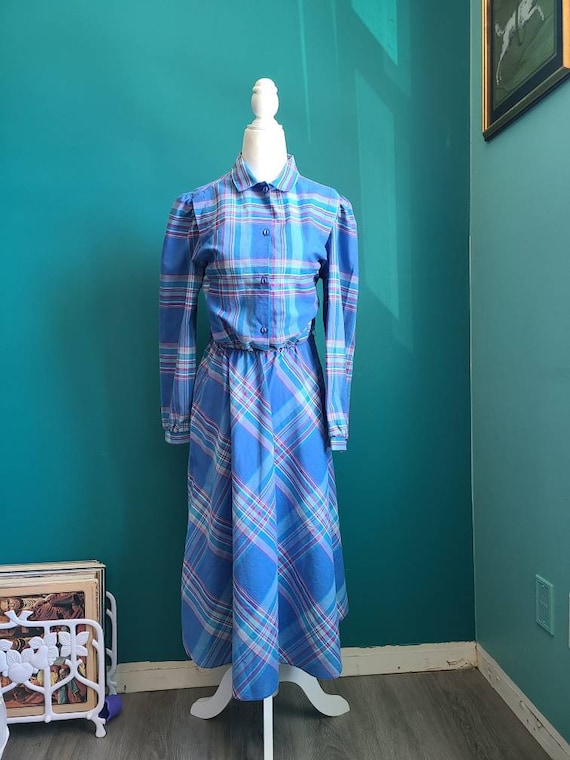 french blue floral dress Hand Beaded Short Sleeve Floral Godet Gown In French Blue