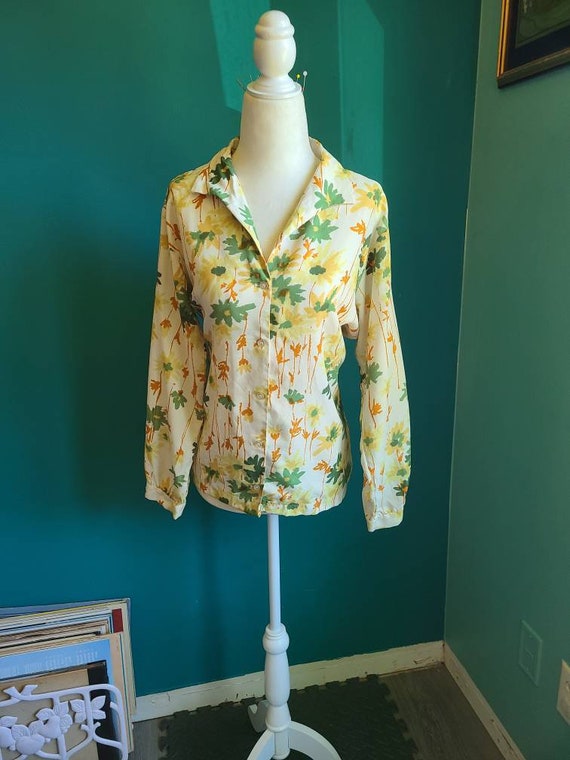 Size Large/ Vintage top, volup vintage, Vintage b… - image 1