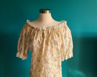 Size Large/ Vintage peasant top, Volup, plus size, retro, boho, hippie, eyelet lace top, off the shoulder, coquette, 70s, 80s