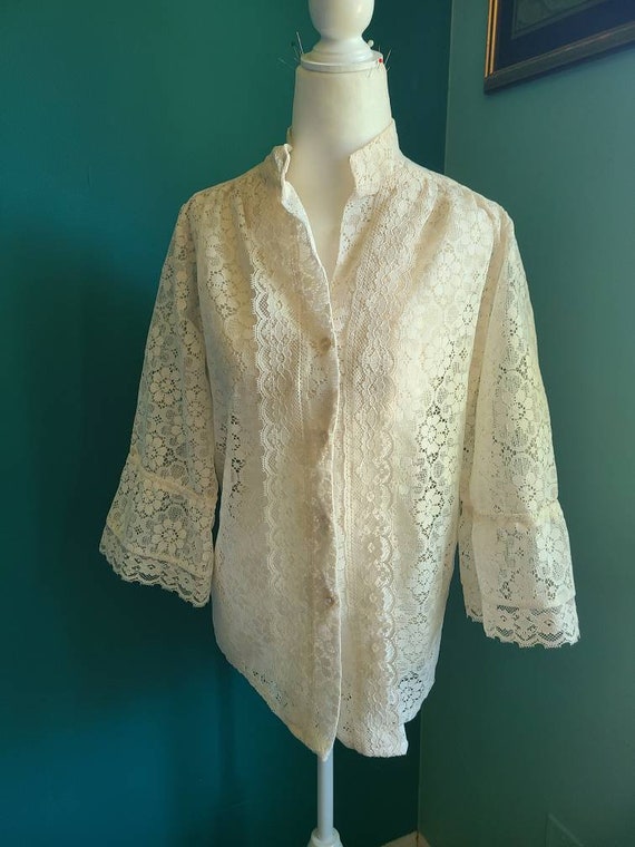 Size large/ Vintage lace top, bell sleeves, 1970s… - image 1