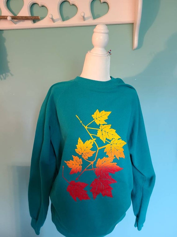 Vintage size large sweatshirt, fall sweatshirt, 80