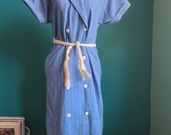 Size medium / Vintage 1980s blazer dress, vintage dress with pockets, pinstriped, button front