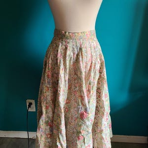 Womens vintage circle skirt, pastel, floral, size small, gored skirt 1950s 50s 60s 1960s midi skirt  full skirt pinup rockabilly Easter