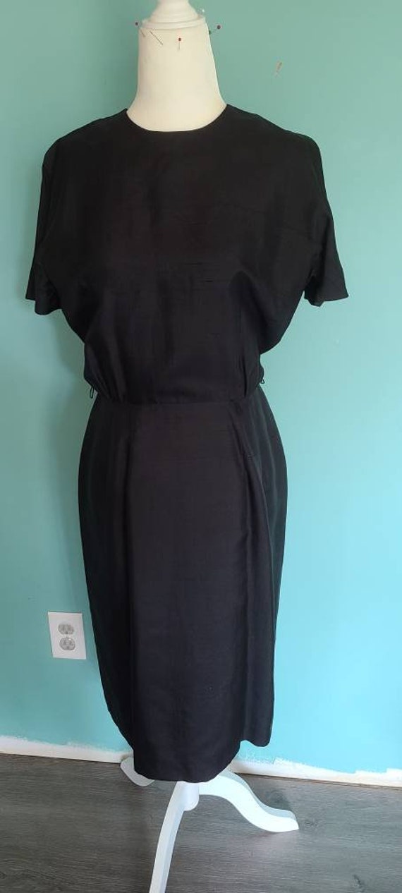 1950s black silk shantung dress, vintage silk dre… - image 2